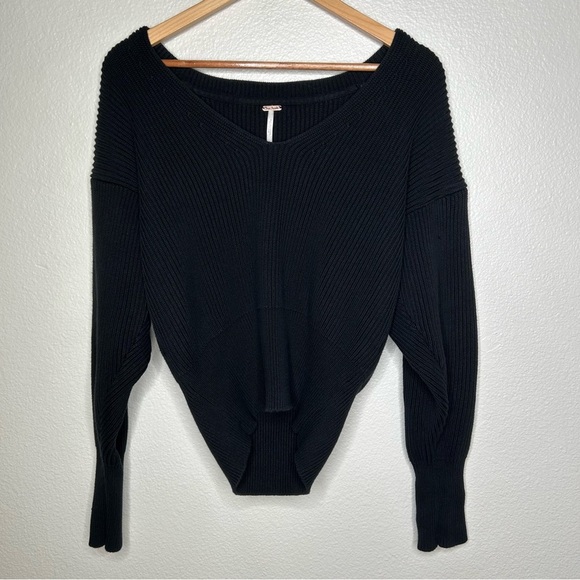 Free People Allure Pullover sweater black small - Picture 1 of 16
